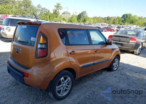 2011 Kia Soul + z USA, uszkodzony, nr VIN KNDJT2A20B7204282